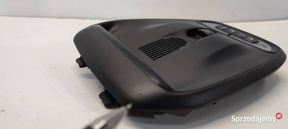 VOLVO XC40 LAMPKA PODSUFITKI 31457852