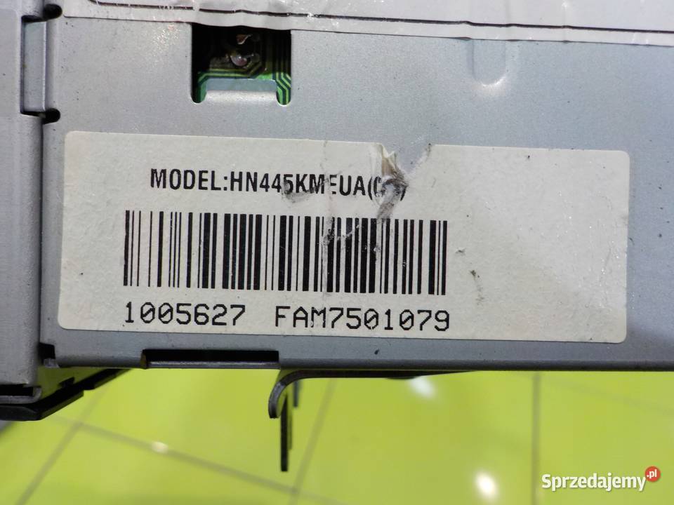 KIA SPORTAGE II 20 CRDI 08r radio CD Suków