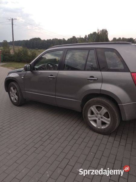 Samochód Suzuki Grand Vitara Nowinka