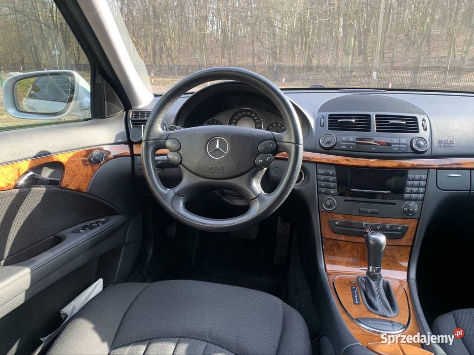 Mercedes w211 s211 benzyna w oryginale Rok produkcji 2007 Klasa E Warszawa