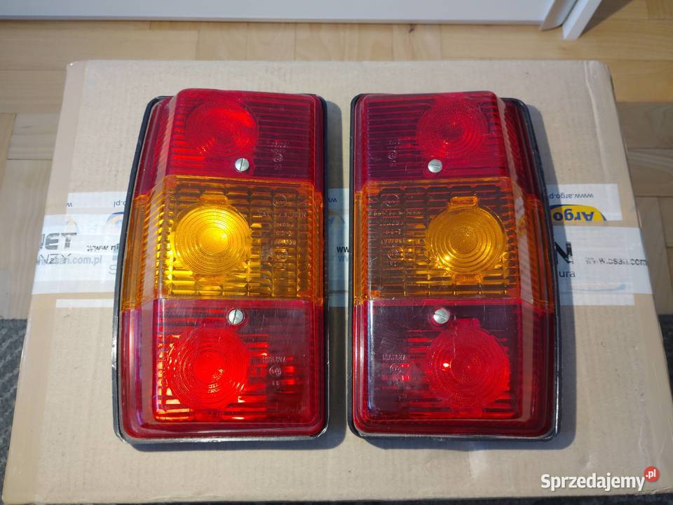 FSO Warszawa 223 224 Nysa lampy tylne nowe Gliwice