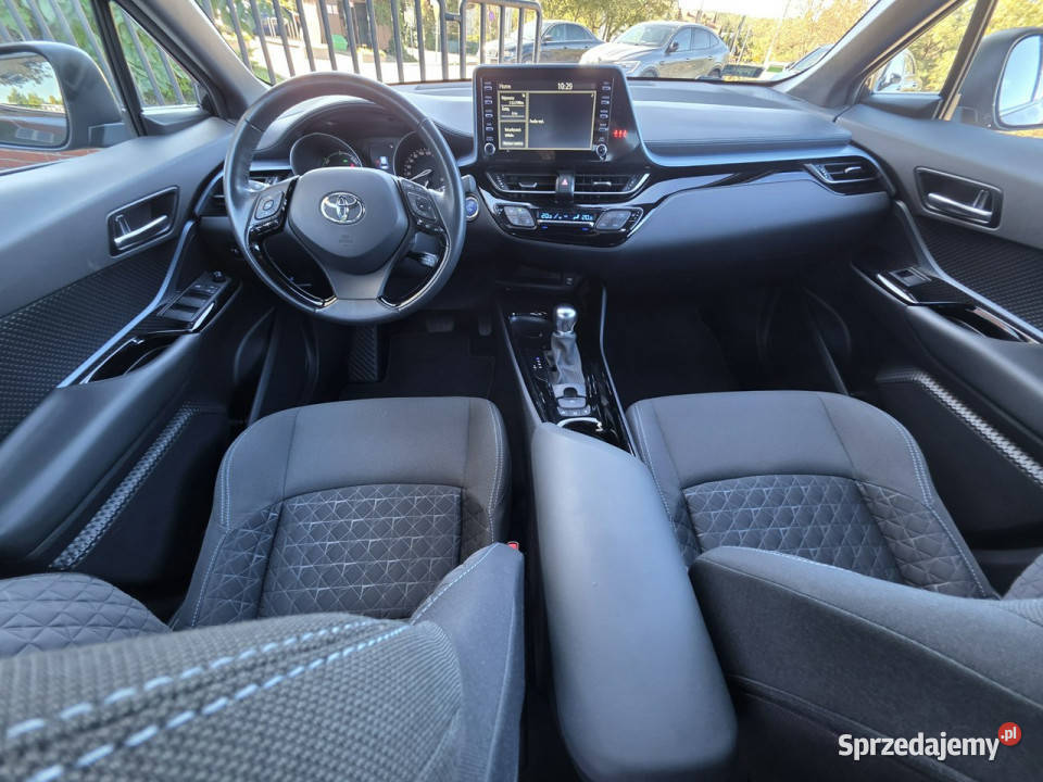 Toyota CHR CHR 22r Salon Polska HYBRID Gwarancja sprzedam