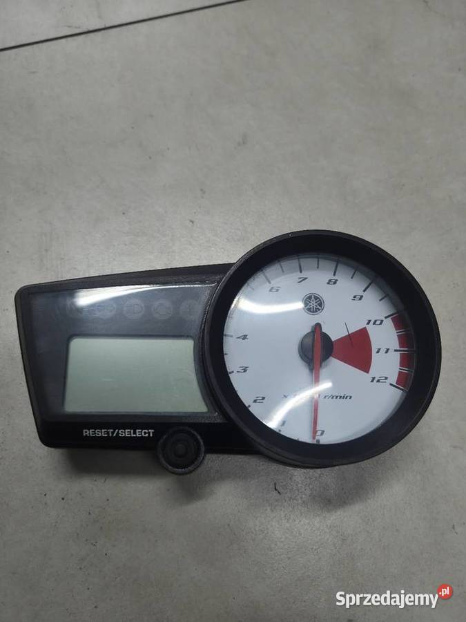 Licznikzegary yamaha yzfr 125 Liczniki Widzów sprzedam