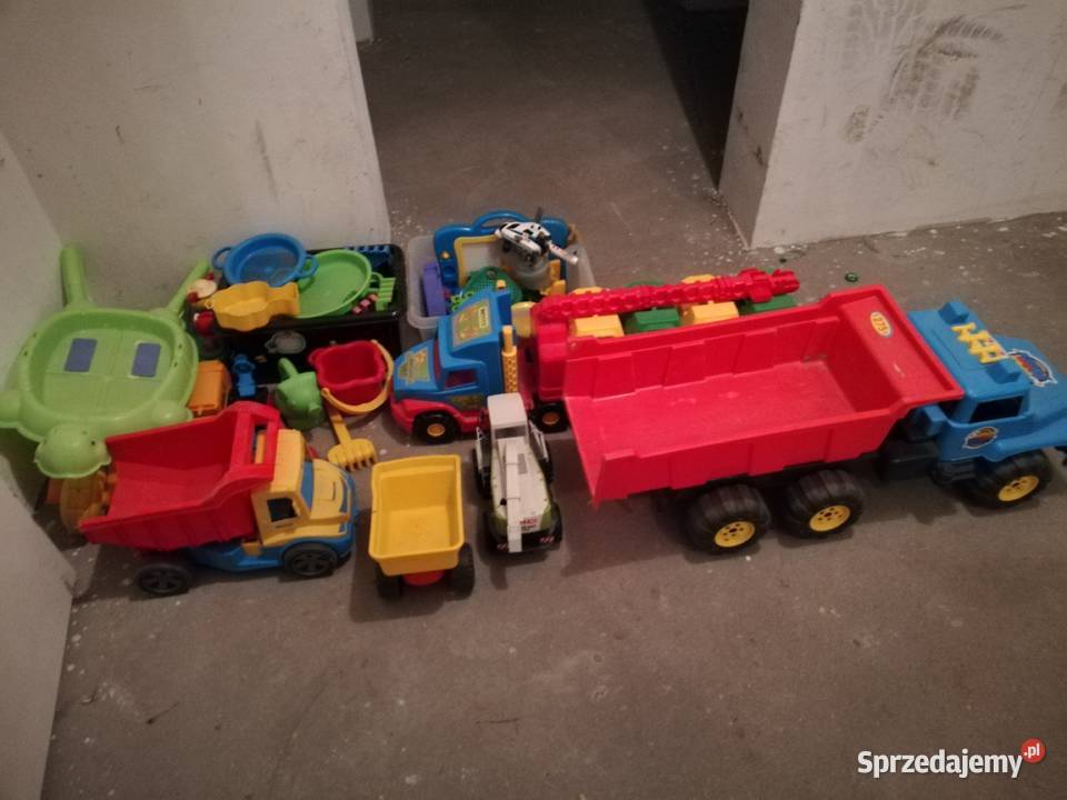 Zestaw zabawek plastikowych do domu piaskownicy Olsztyn sprzedam
