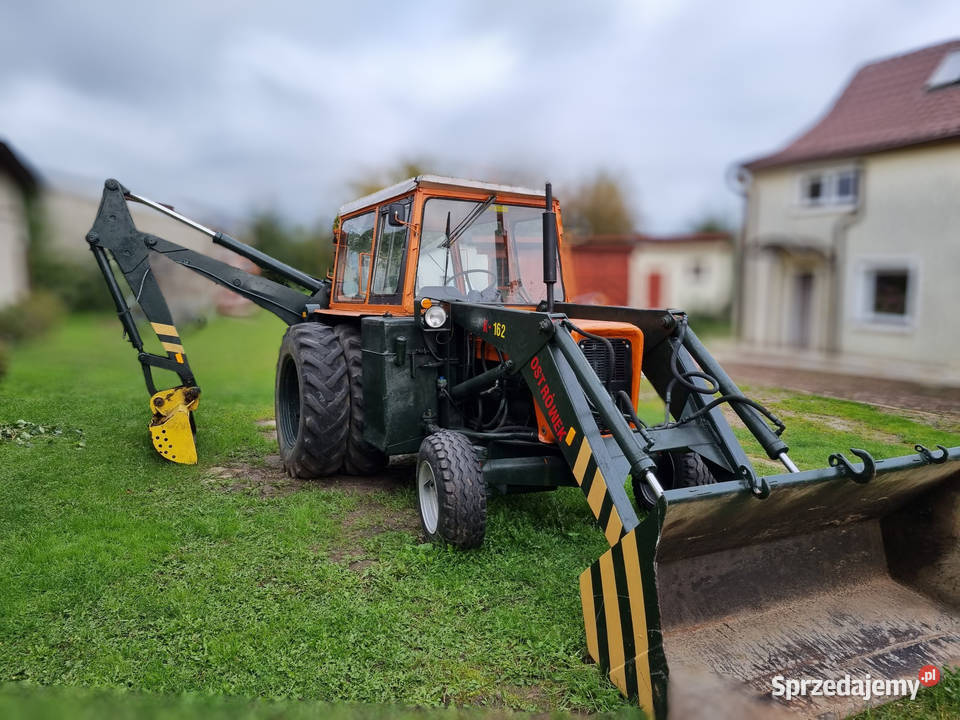 Ostrówek koparko spycharka nieuszkodzony