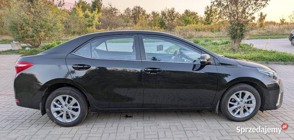 Garażowany zadbany wygodny z małym przebiegiem