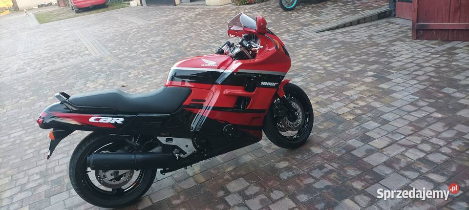 Honda CBR 1000f Niski Przebieg Sarnaki