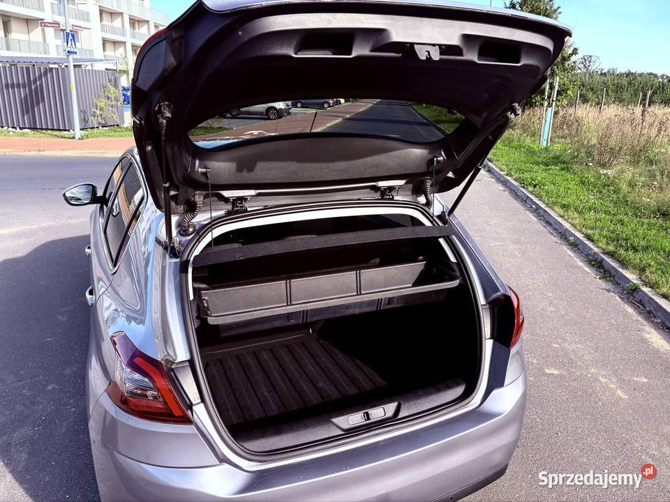 Peugeot 308 Hatchback 15 bHdi Full Led Navi Września