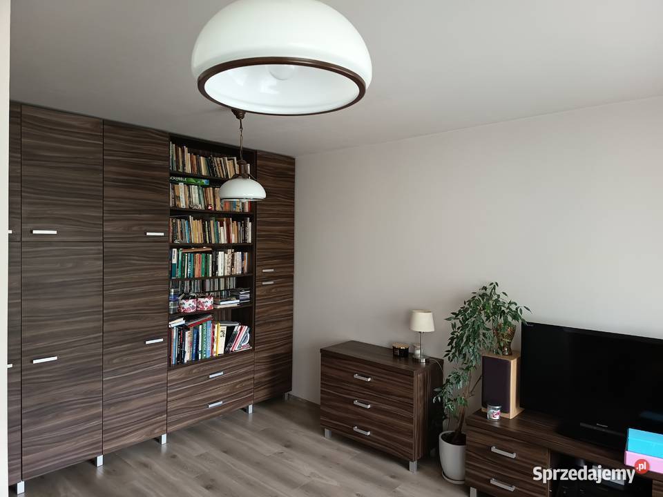 Kawalerka na Ślichowicach z osobną kuchnią Liczba pokoi 1 Kielce