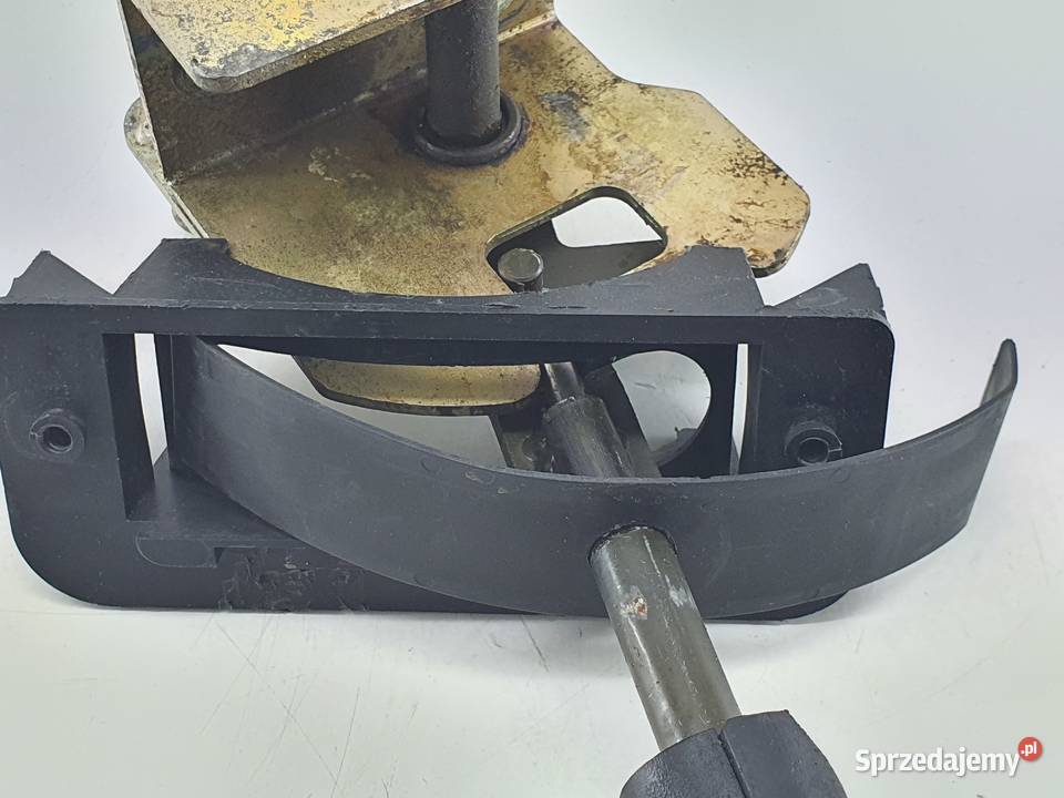 DZWIGNIA BIEGOW WYBIERAK TGB BLADE 550 EFI TGB Janowice