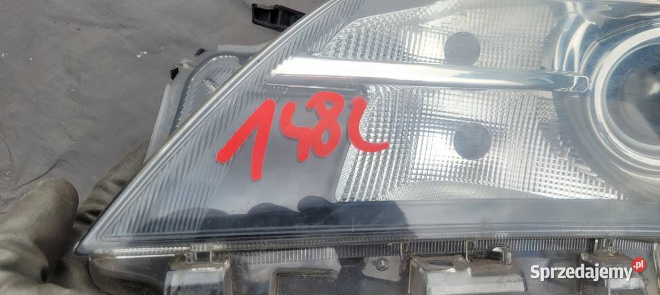 TOYOTA YARIS III LIFT REFLEKTOR LEWY LAMPA LEWA Lampy przednie Lampy przednie