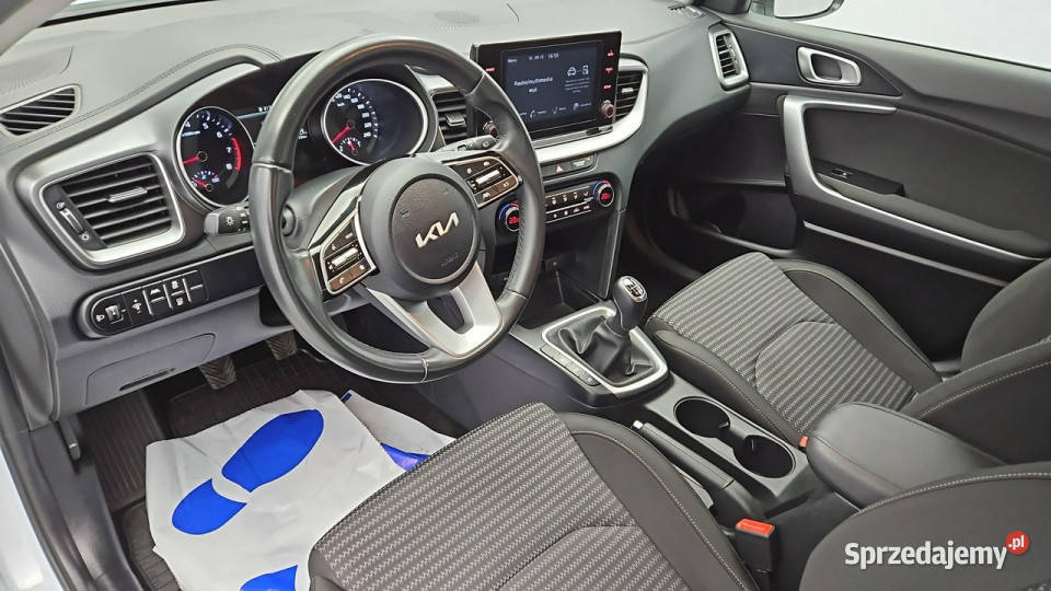 Kia Ceed 15 TGDI M Z Polskiego Salonu Faktura biały Warszawa