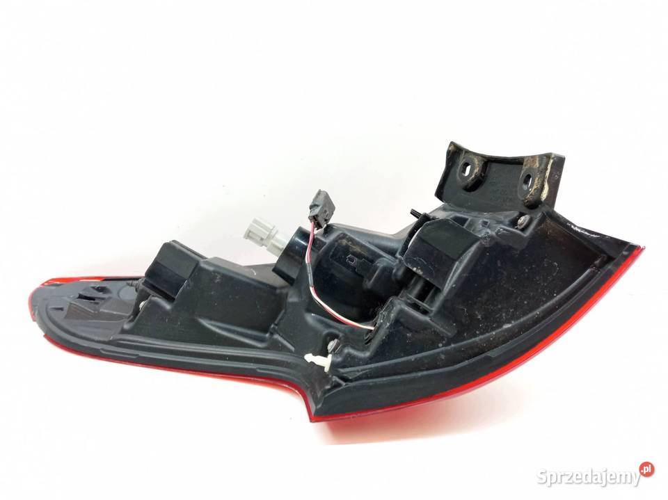 LAMPA TYŁ PRAWA J11 Nissan Qashqai II 2013