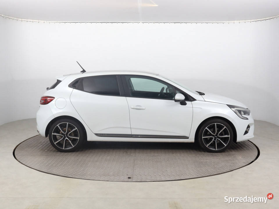 Renault Clio ETech Hybrid