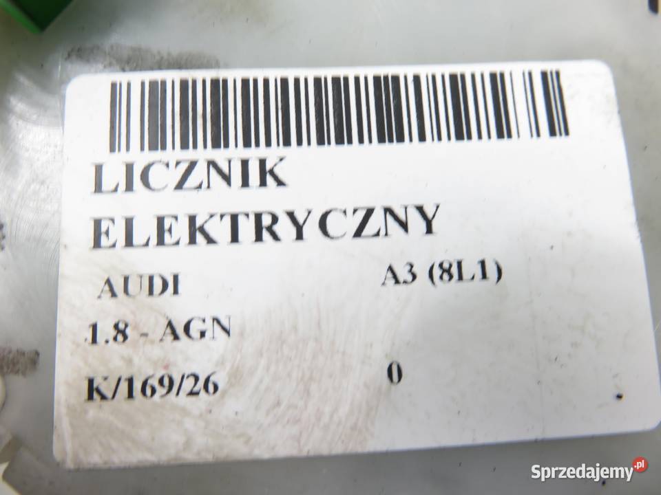 LICZNIK AUDI A3 8L1 18 AGN 8L0919860A