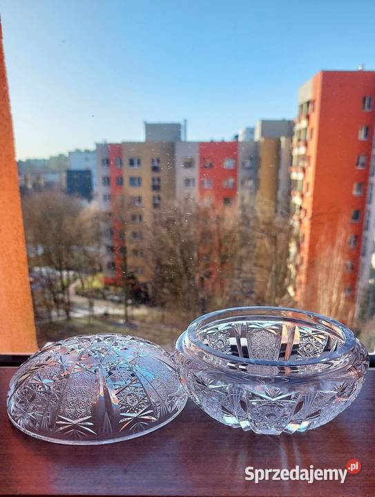 Piękna bombonierka kryształowa PRL Wrocław