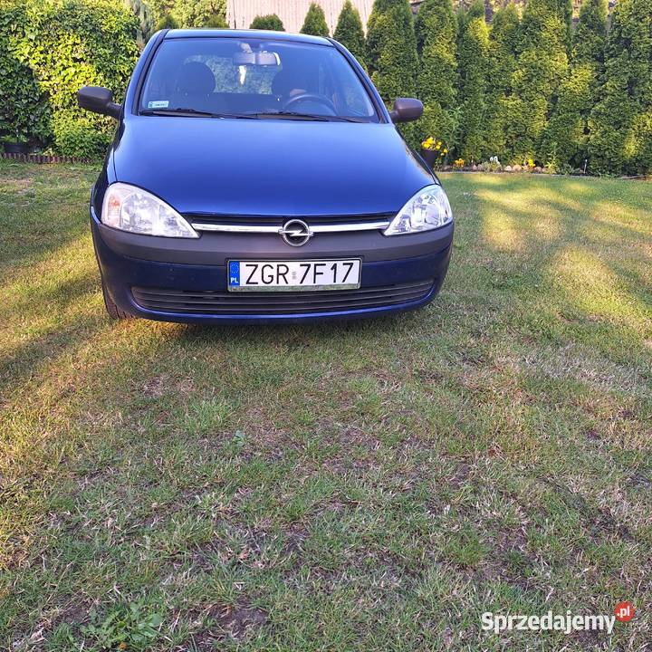Opel Corsa C Banie