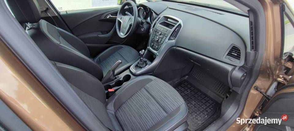 Opel Astra K 14 140 benzyna 2015r welurowa tapicerka