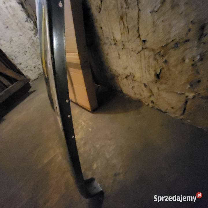 Zderzak chrom fiat 126p Części samochodowe Bytom