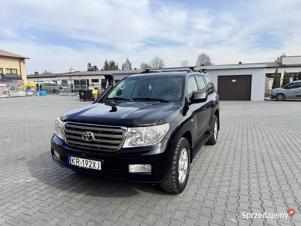 Toyota Land Cruiser V8 45d LC200 polski salon Węgrzce