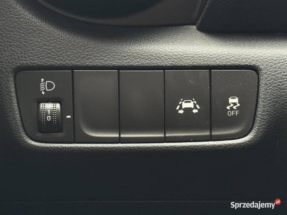 HYUNDAI Kona 2019r Gwarancja Kamera manualna Warszawa