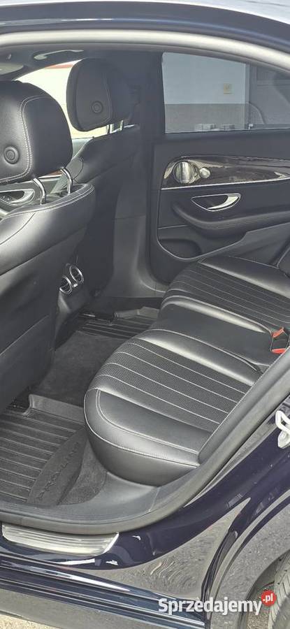 Mercedes E 300 4MATIC 2017