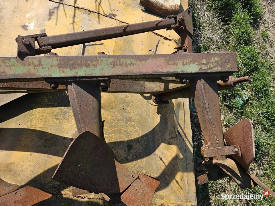 Kombajn case 953 Plug podorywkowy 7 5 kultywator nieuszkodzony Pleszew