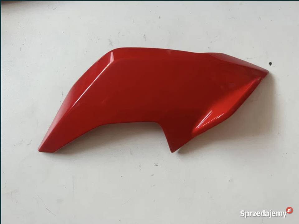 Osłona owiewka reflektora lampy prawa BMW G310 Ostrzeszów