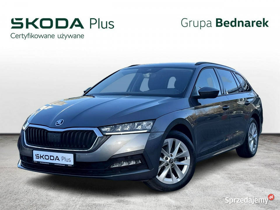 koda Octavia Bezwypadkowy Salon Polska Serwis światła LED łódzkie Łódź