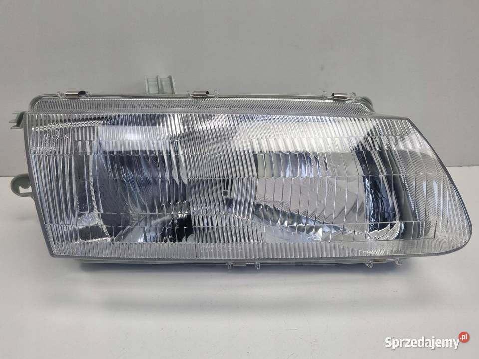 LAMPA PRAWA Mazda 323 BA SEDAN 9598r PRZEDNIA Lampy przednie