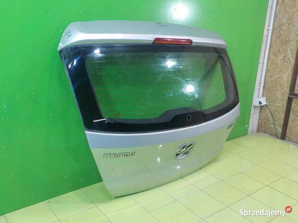 HYUNDAI i30 I 16 CRDI 09r HB 5D klapa tyl Suków