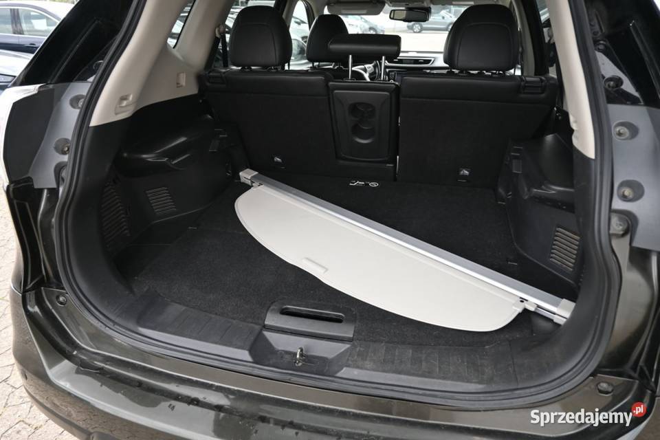 Nissan XTrail TEKNA 2017 silnik 16 Diesel bez isofix zachodniopomorskie