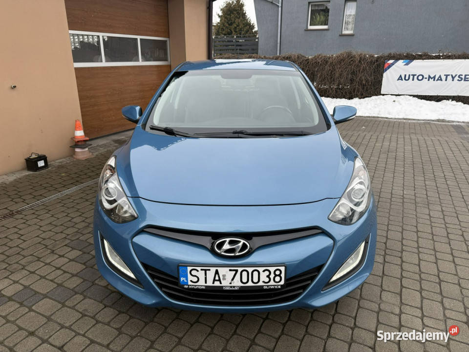 Hyundai i30 14 99 LPG Klimatronik Serwis Koła podgrzewane fotele śląskie Orzech