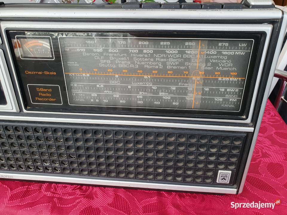 Stary zabytkowy radiomagnetofon Grundig C6500 Kępice