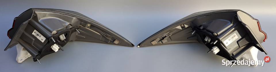 Komplet Lamp Tylnych LED Toyota Corolla E16 E18 osobowe Mielęcin