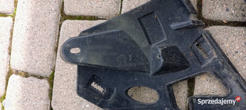 Ślizg zderzaka lewy przód Peugeot 2008 2 osobowe Karoseria Lubin