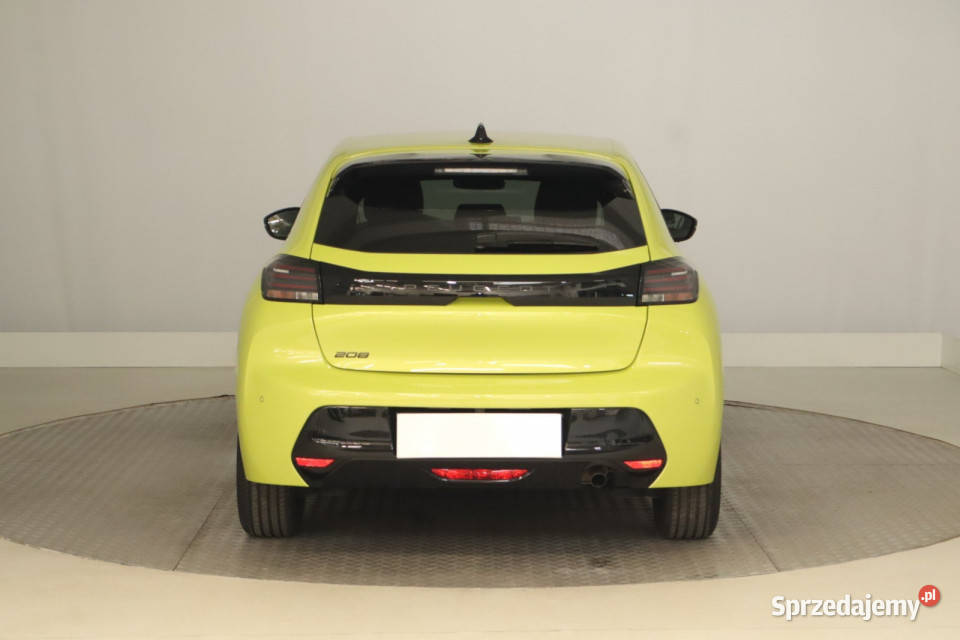 Peugeot 208 12 PureTech czujnik parkowania