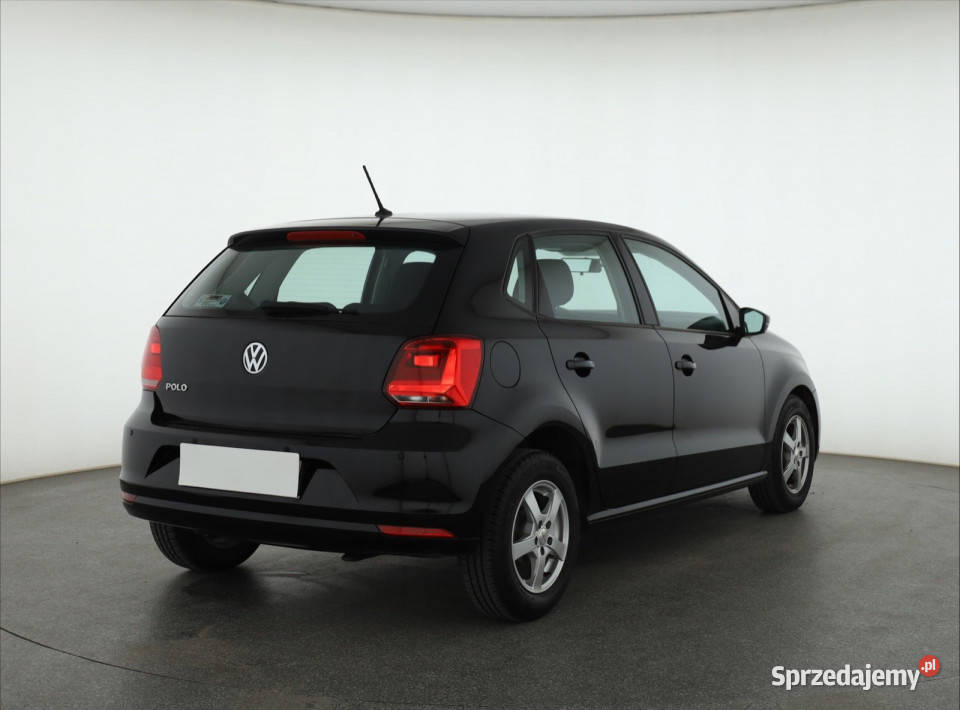 VW Polo 10