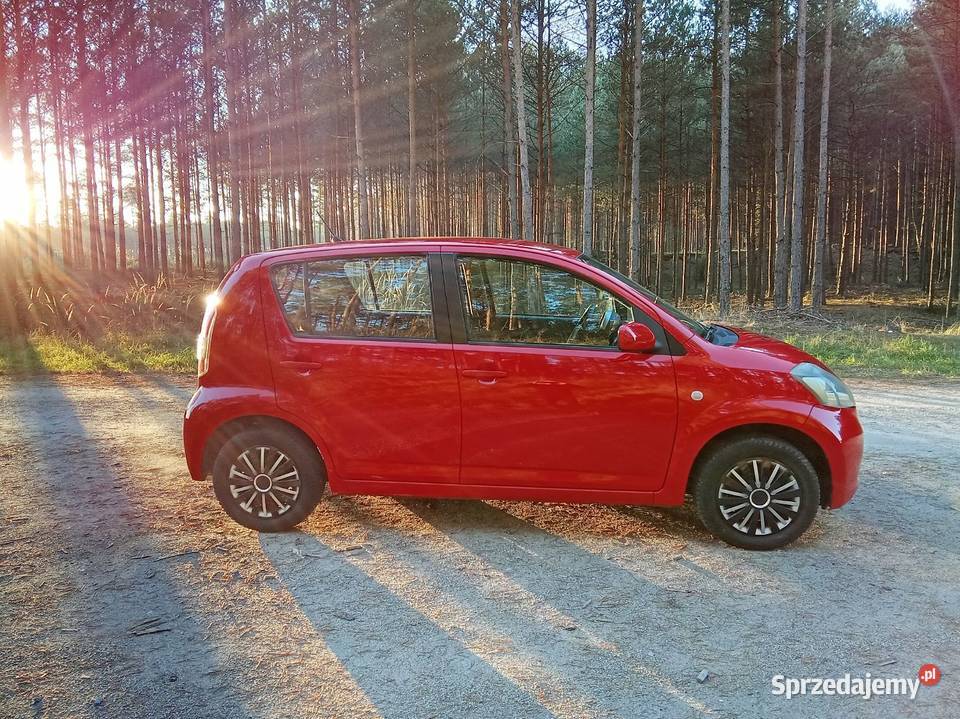 Daihatsu SIRION 10 benzyna gniazdo USB świętokrzyskie