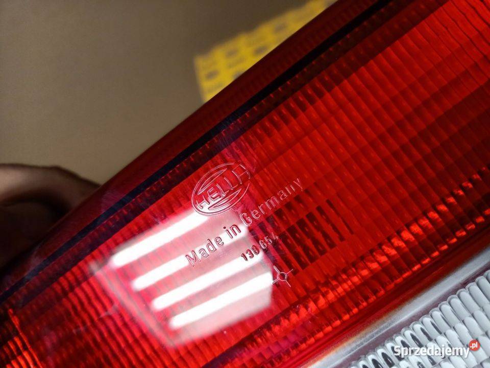 LAMPA TYŁ TYLNA PRAWA VOLVO 940 SEDAN 19901994 osobowe Skarżysko-Kamienna