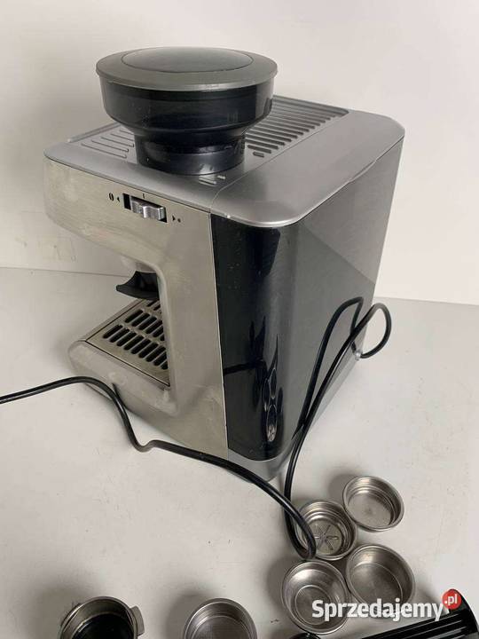 Kolbowy ekspres ciśnieniowy Ariete 131210 1600 W