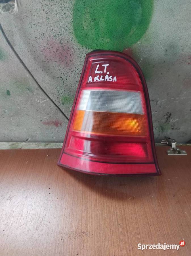 Mercedes A KLASA W168 lampa tyl prawa lewa