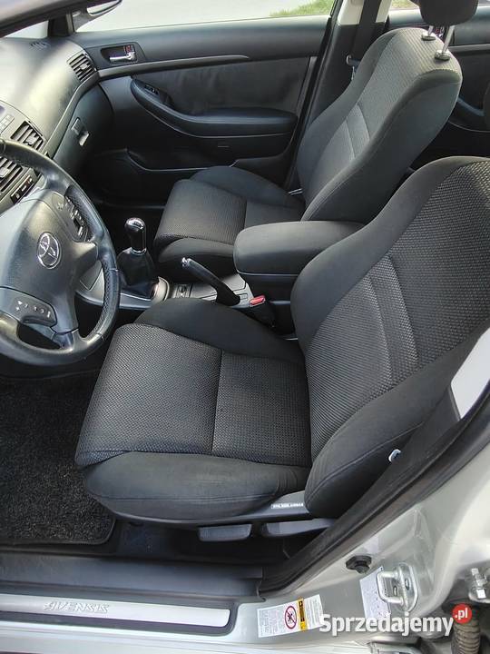 Toyota Avensis Avensis Dąbrowa Białostocka sprzedam