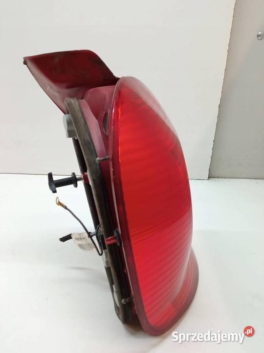 LAMPA TYŁ LEWA LIFT EU 8200658411 Renault Modus