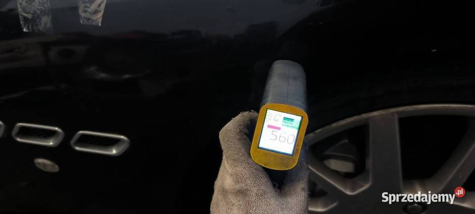 BŁOTNIK PRAWY PRZÓD MASERATI GRANTURISMO S Pozostałe Części samochodowe Lipno