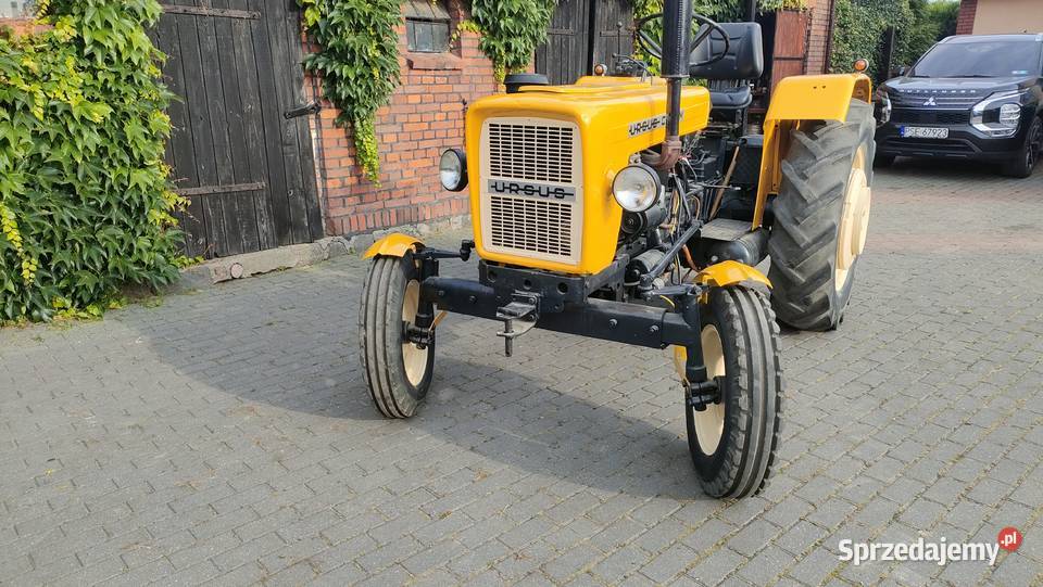 Ursus C 330M Książ Wielkopolski