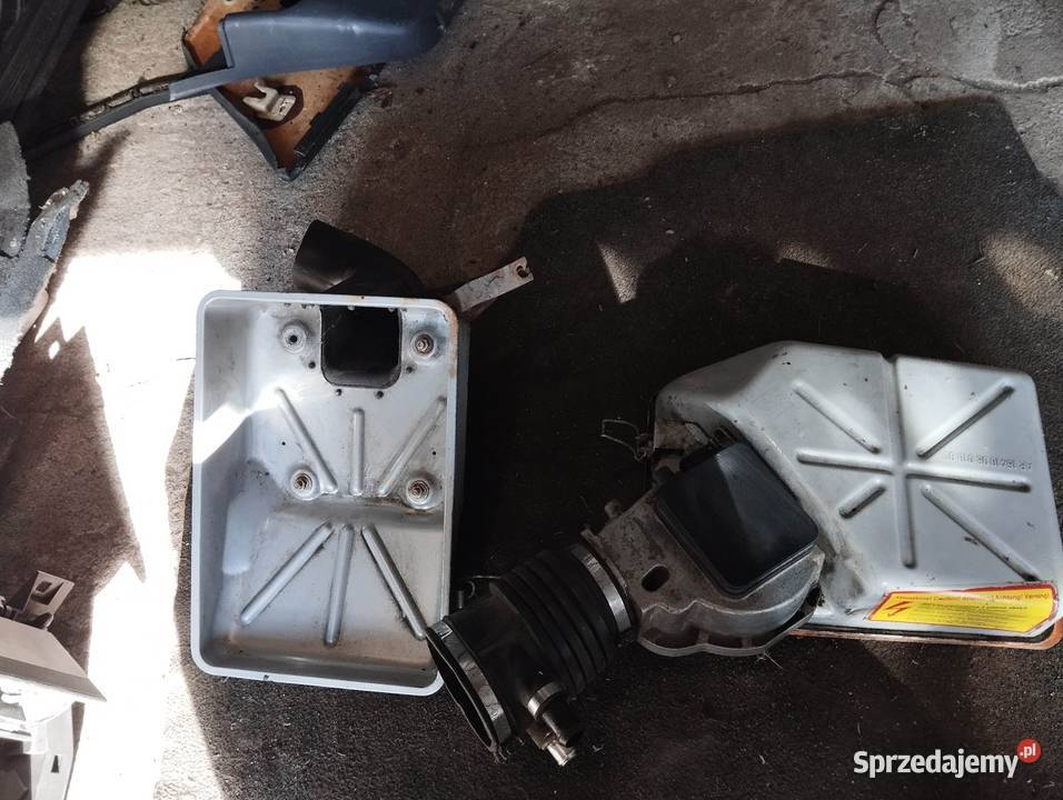 Puszka filtra powietrza alfa 164 20 ts Rok produkcji 1991 Poznań