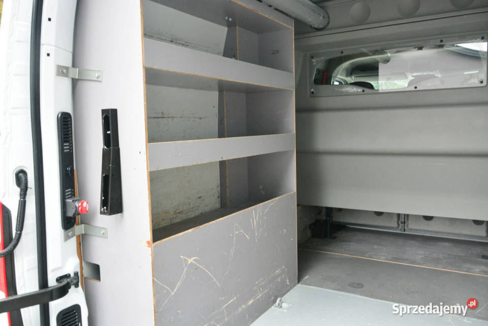 Renault Master L2H2 średniak 7osobowy brygadówka nieuszkodzony Warszawa