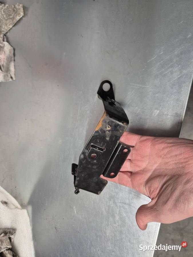 Mocowania akumulatora Suzuki GN 250 GN 125 Chwałów