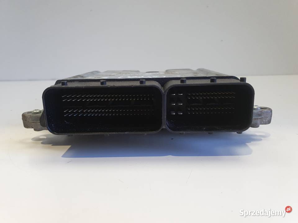 Volvo V40 II 20 D3 STEROWNIK SILNIKA komputer Chełm